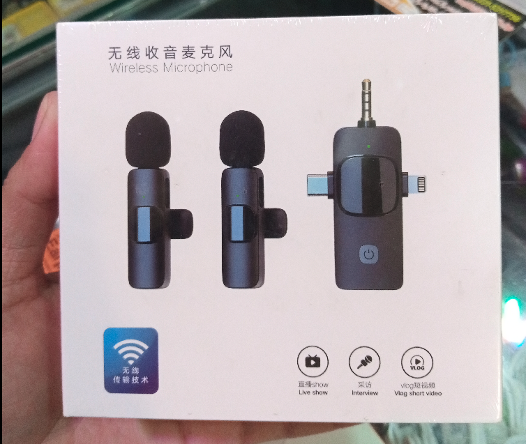 3 in 1 Wireless  Microphone – 3.5mm, Type-C & Lightning Compatible Mic for DSLR, Laptop, PC, Mobile, Vlogging, Live Video