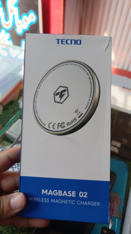 Tecno MagBase 02 Wireless Magnetic Charger 30W